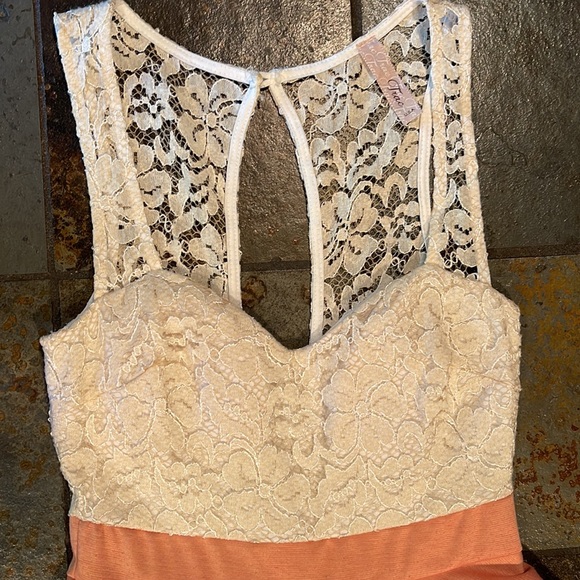 Trac Peplum & Lace Dress - Size Small🍑 - Picture 9 of 10